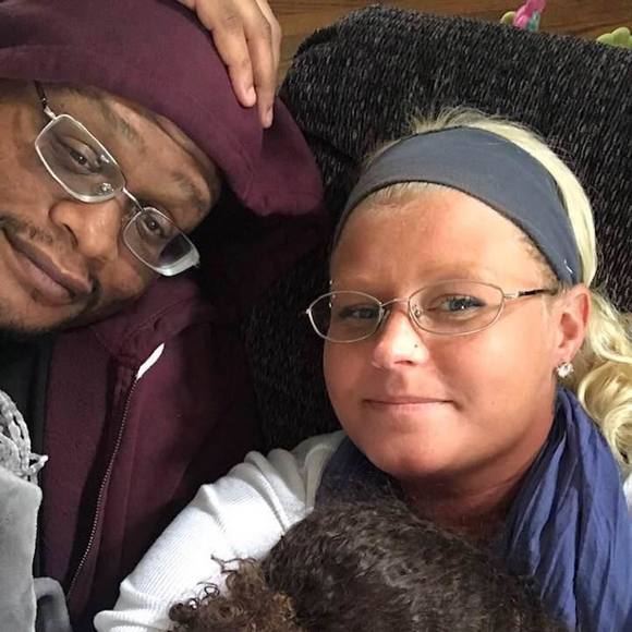 Meet your Posher, Danielle - Picture 1 of 1